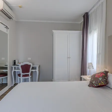 Degli Oleandri Hotel 3*